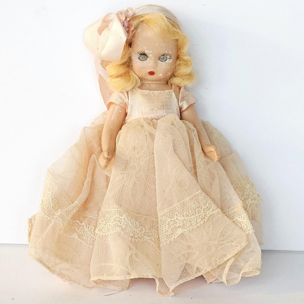 Vintage Nancy Ann Storybook Doll Sleepy Eyes Blonde Hair Pink Bow 1821